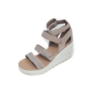 Sorel Cameron Wedge Multi Strap Sandal in Taupe size 6.5